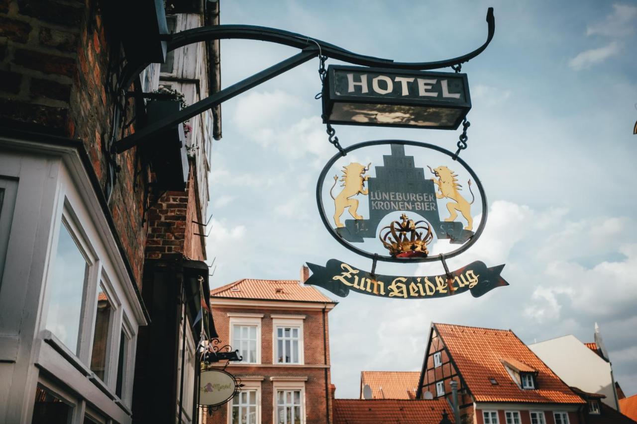 Hotel zum Heidkrug&Café Lil Lüneburg Extérieur photo